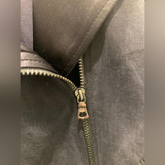 Lola & Sophie New York Microsuede Lightweight Moto-Jacket - Picture 3 of 6